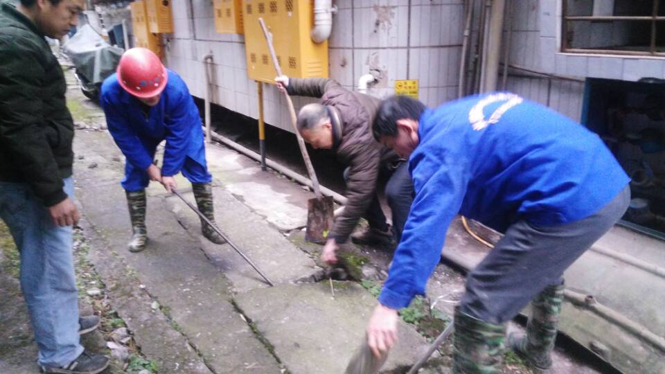 龙州清掏化粪池、管道疏通一站式服务<高效><技术><可靠>